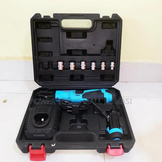 Cordless Ratchet Wrench Kit 12v · Photo 1