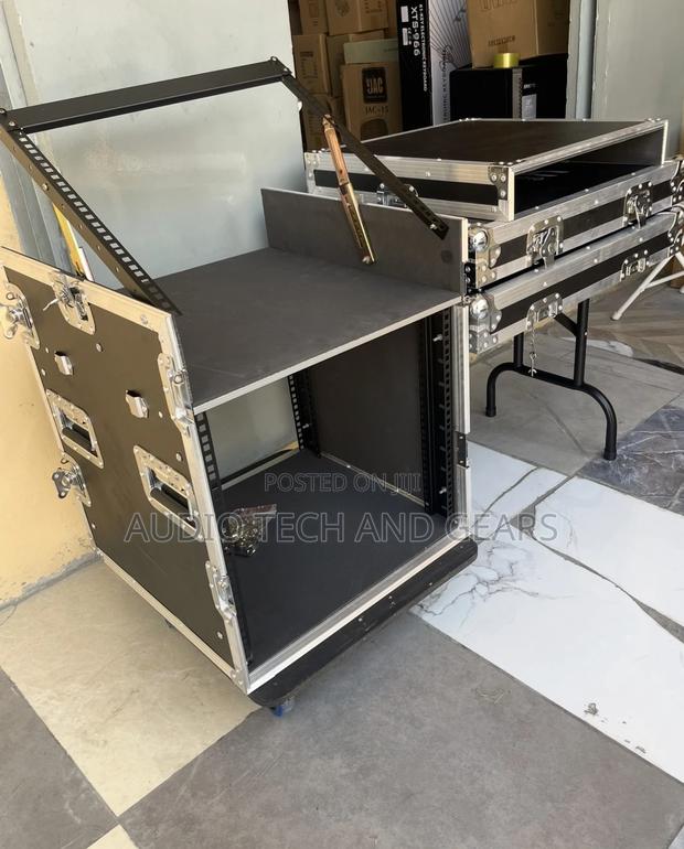 14u Dj Amplifier Rack With Mixer Rack · Photo 3