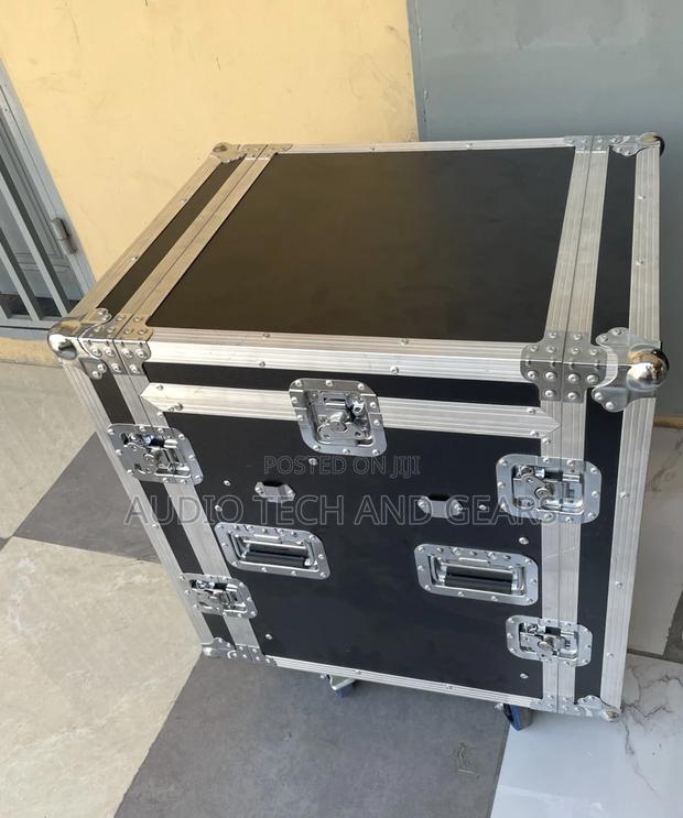 14u Dj Amplifier Rack With Mixer Rack · Photo 4