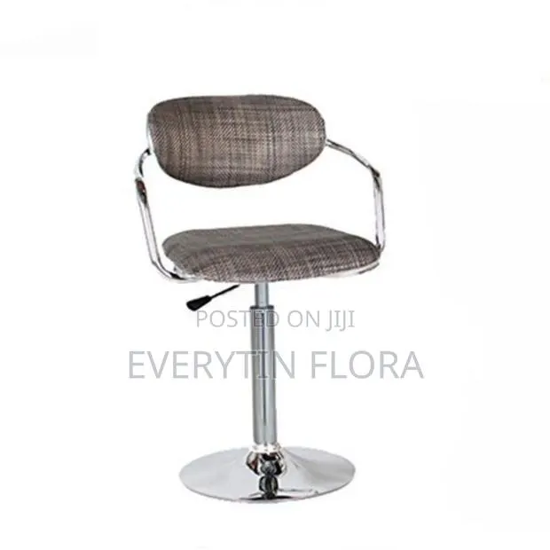 Adjustable Bar Chair · Photo 1