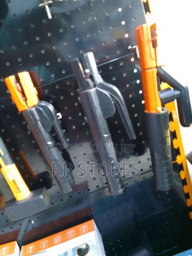 Ingco Electrode Holder 500a · Photo 2