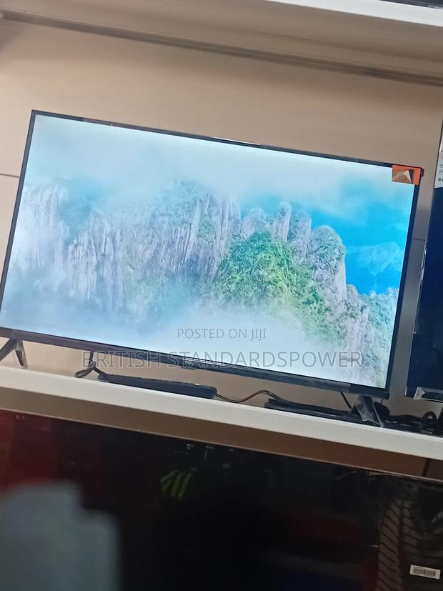 Enjoy Streaming on a 32nch Android Tv With Wi-Fi Voice Control · Photo 1