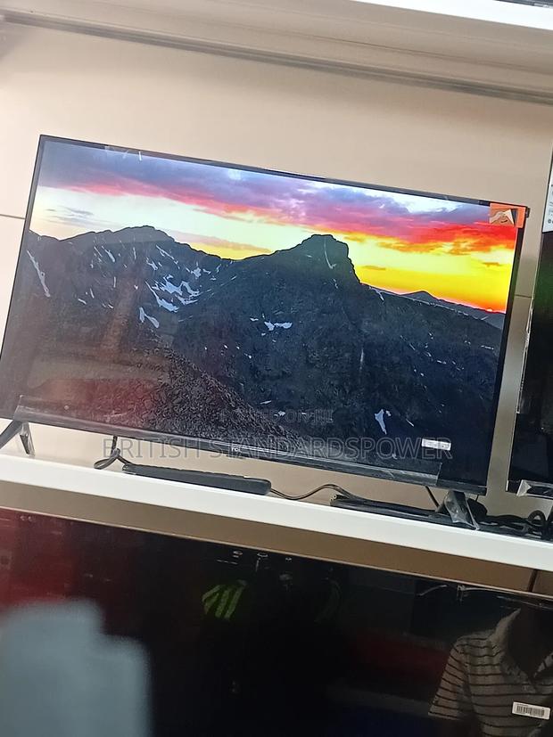 Enjoy Streaming on a 32nch Android Tv With Wi-Fi Voice Control · Photo 2