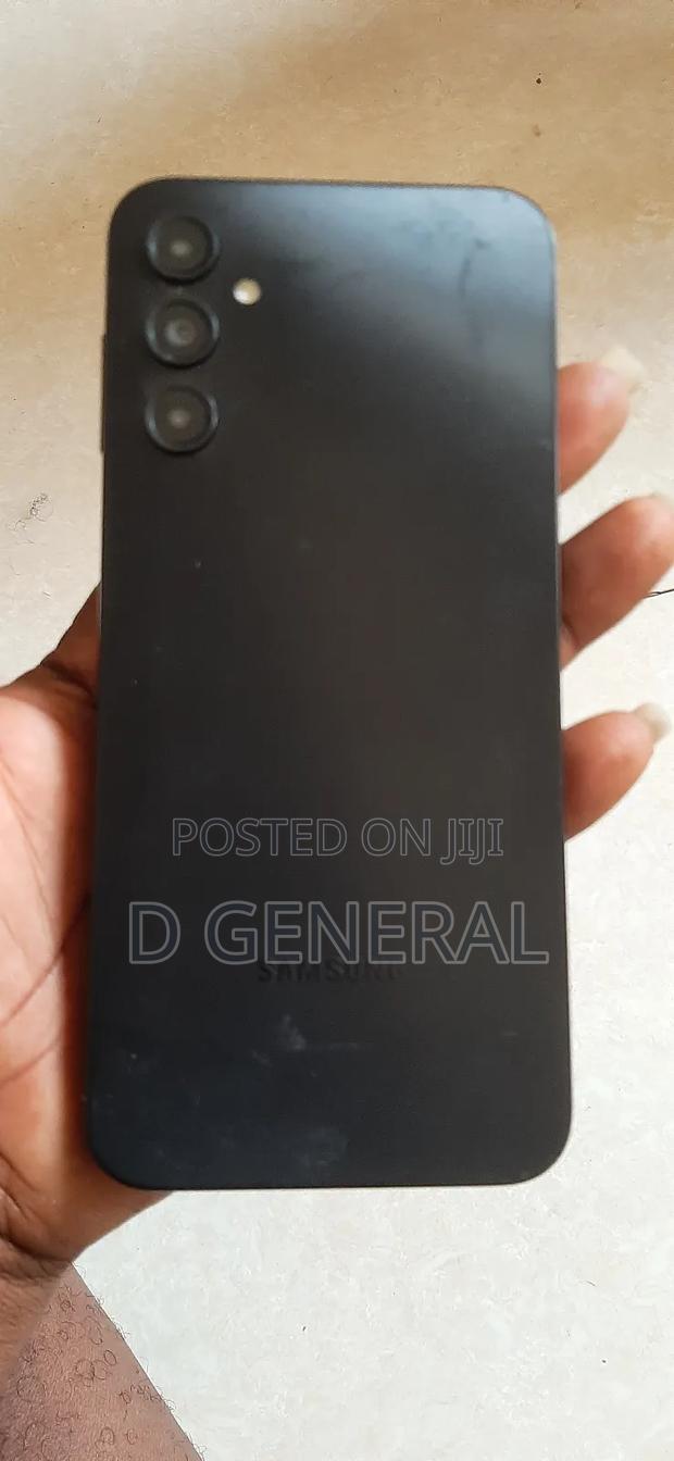 Samsung Galaxy A14 5G 64 GB Black · Photo 4