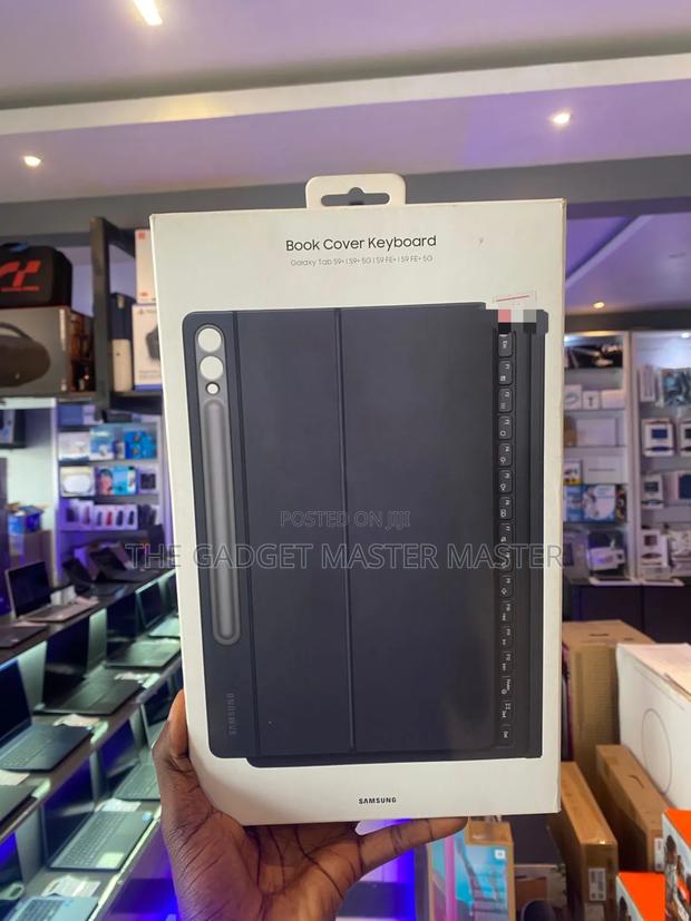 Samsung Galaxy Tablet Book Cover Keyboard · Photo 1