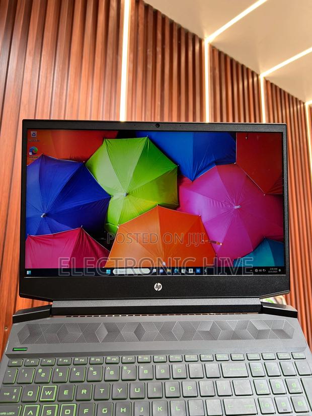 Laptop HP Pavilion 15 16GB AMD Ryzen 5 SSD 256GB · Photo 1