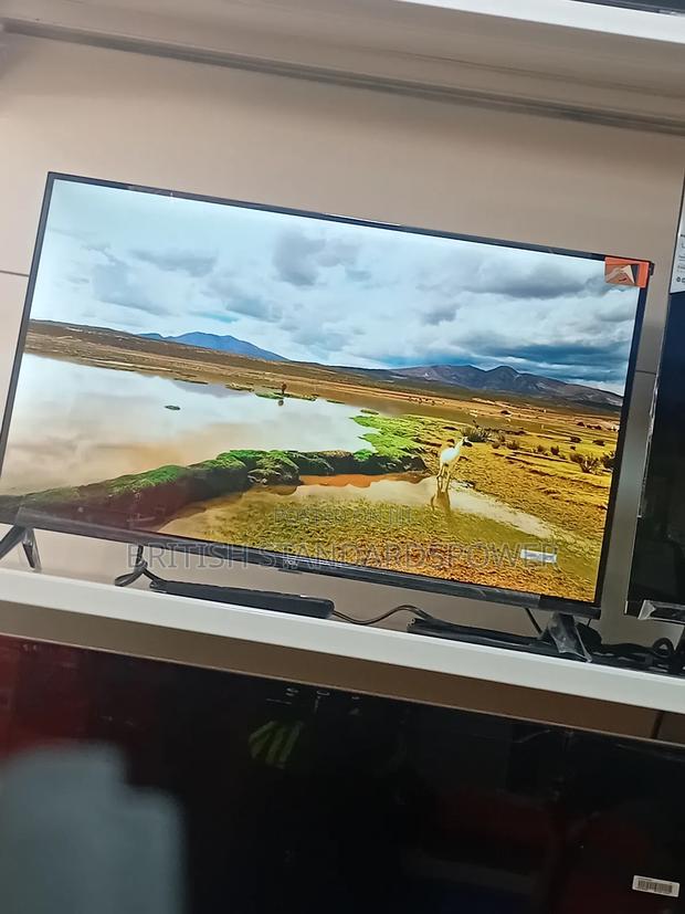 Discover Richer Colors on a 32" Android Tv Made for Smart Living · Photo 1