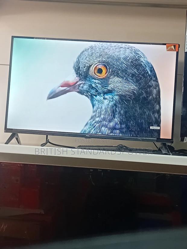 Relax With Seamless Streaming on a 32-Inch Android Smart Tv · Photo 2