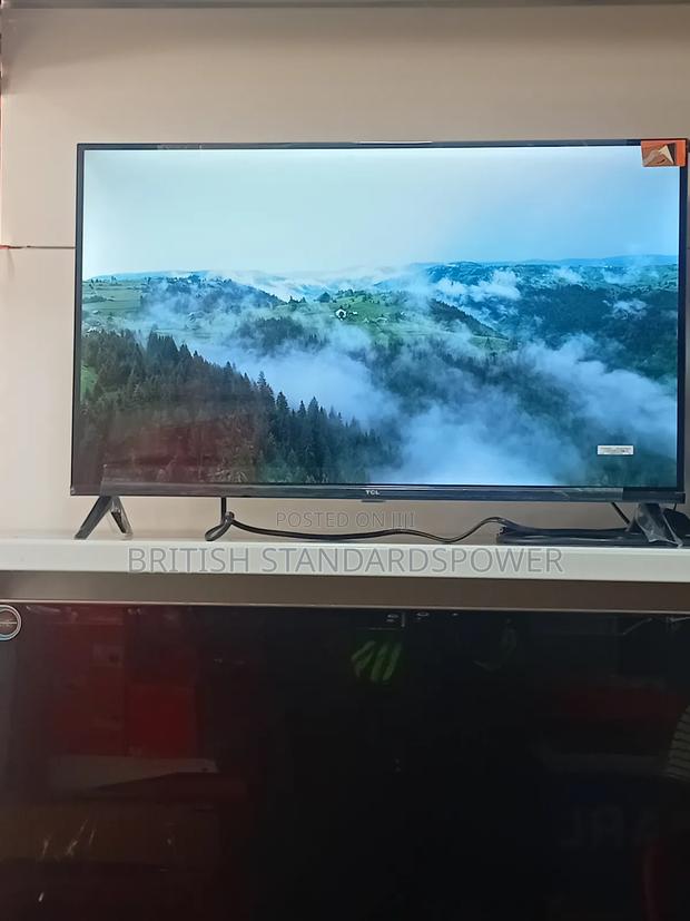 Enter a World of Apps With a 32-Inch Android Tv Built for Streaming · Photo 2
