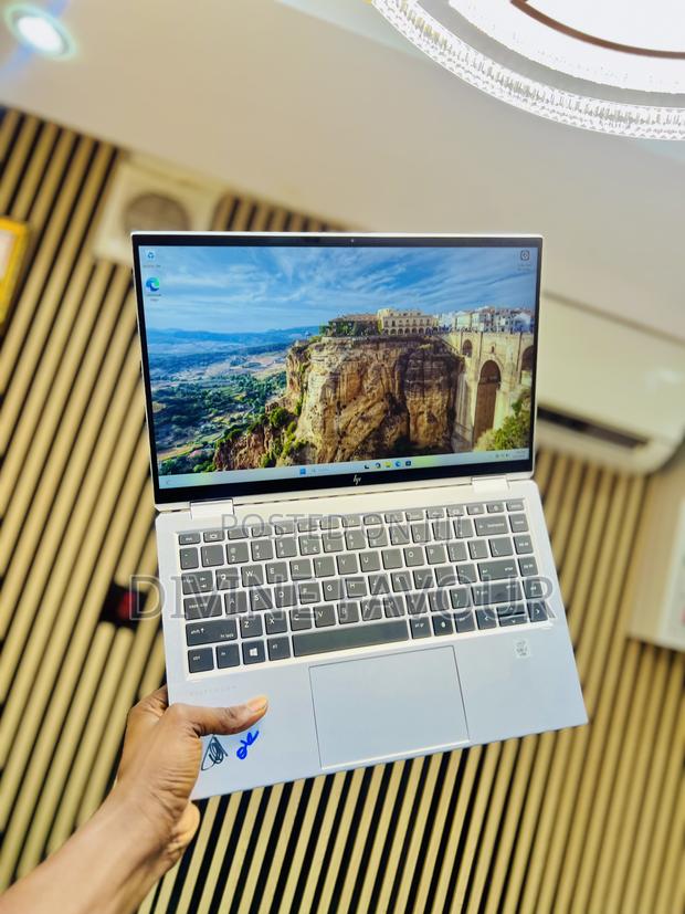 Laptop HP EliteBook x360 1040 G7 16GB Intel Core i7 SSD 512GB · Photo 1