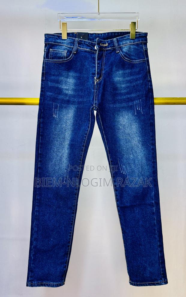 Original Denim Stock Jeans Available in Stock · Photo 1