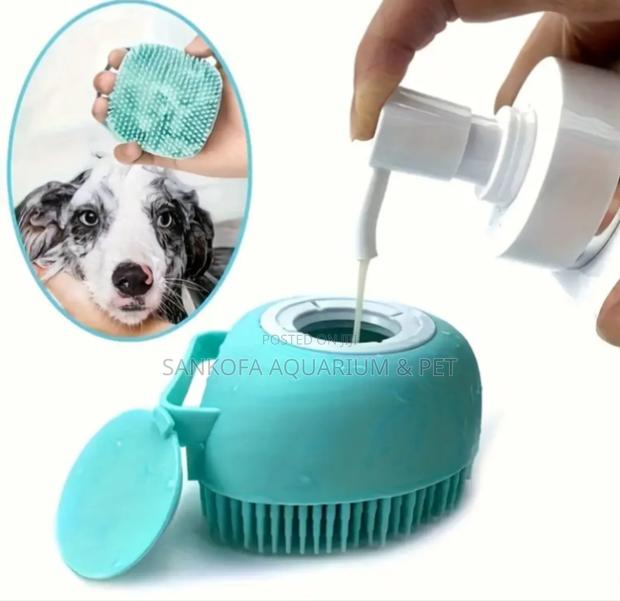 Silicon Bath Brush · Photo 1