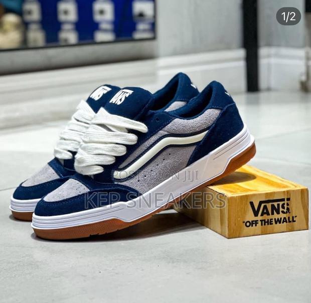 Vans Hylane · Photo 1