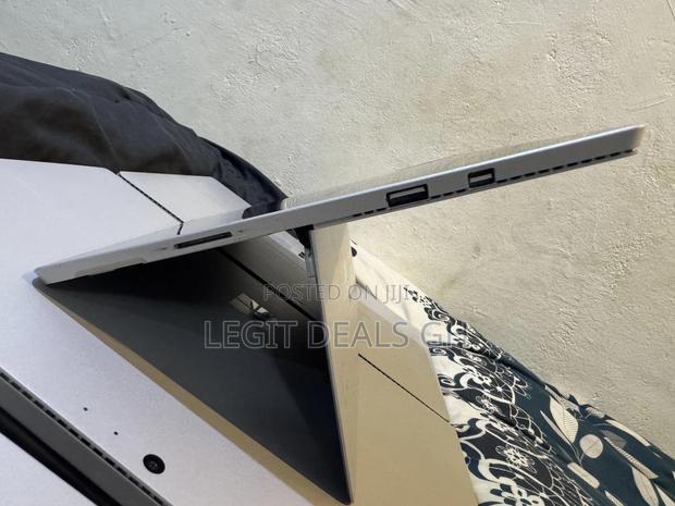 Laptop Microsoft Surface Pro 4 8GB Intel Core I5 SSD 256GB · Photo 7