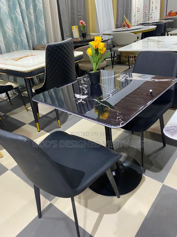 Classic and Durable 2 Seater Dining Set · Photo 1
