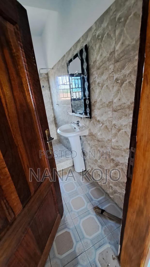 2bdrm Apartment in Gyinyase Tech 1Year, Kumasi Metropolitan for rent · Photo 4