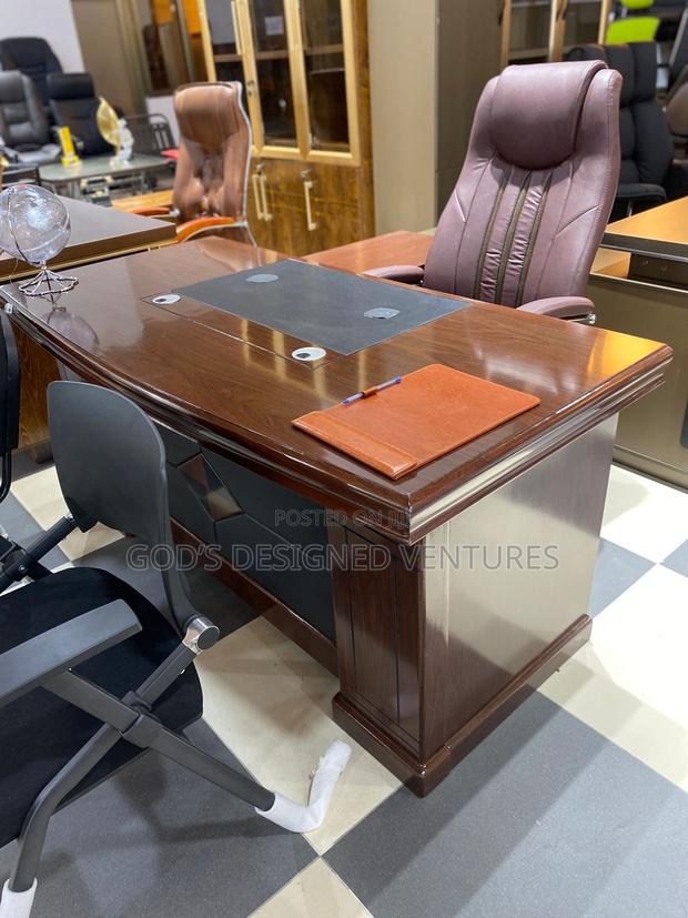 Strong and Well Grounded 1.6m Lshape Office Table · Photo 1