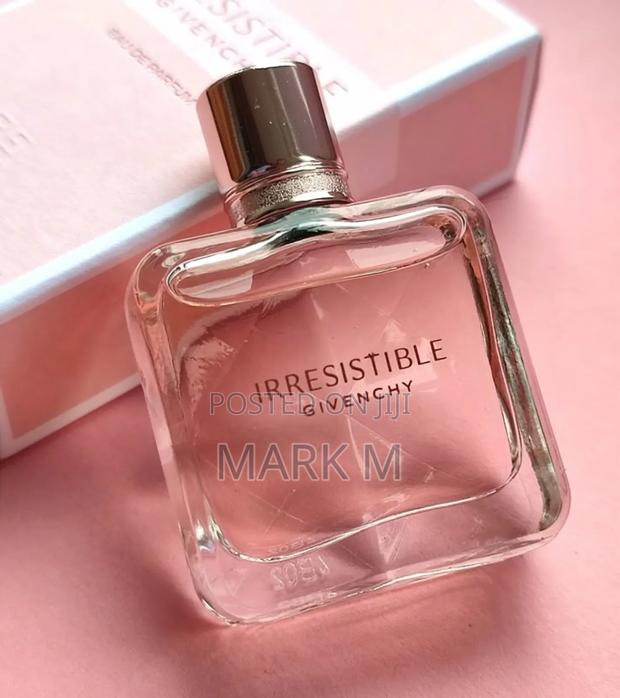 Givenchy Irresistible · Photo 1