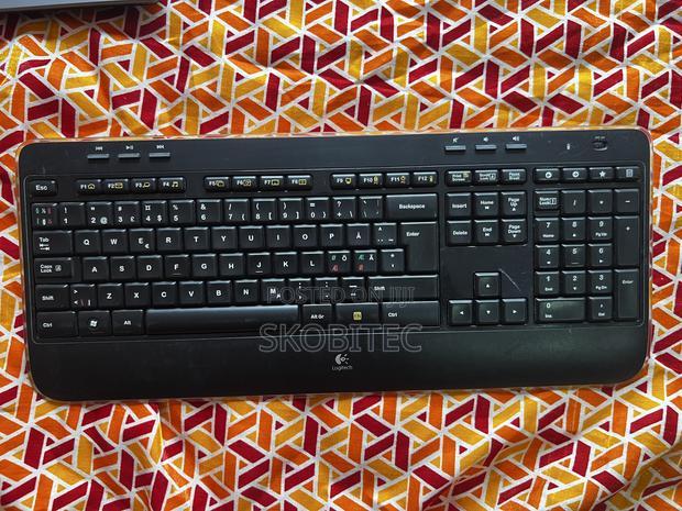 Logitech Wireless Keyboard · Photo 5