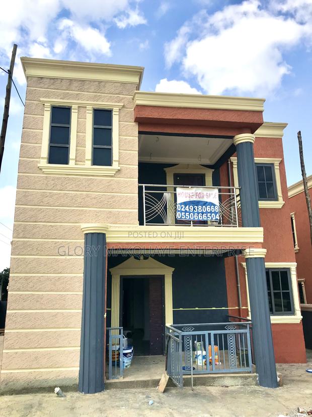 6bdrm Apartment in Ga West Municipal for sale · Photo 7