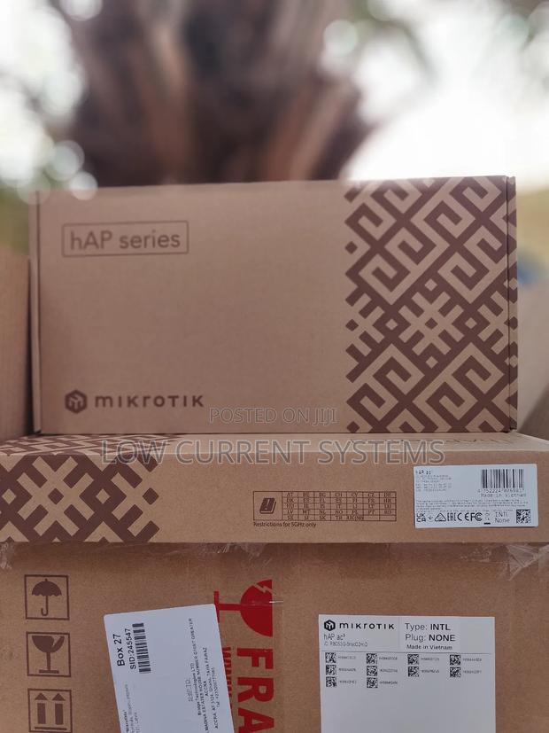 Mikrotik Hap Ax3 Dual-Band 2.4/ 5 GHZ Home Access Point Wifi Ram 1gb · Photo 1