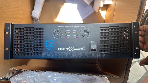 Crest Audio Ca20 Professional Power Amplifier. · Photo 1