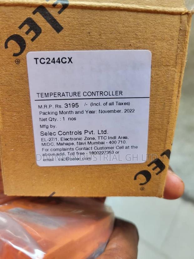 Tc-244-Ax Digital Temperature Controller Dual Set · Photo 3