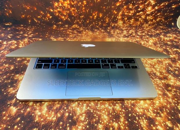 Laptop Apple MacBook Pro 8GB Intel Core i5 SSD 256GB · Photo 3