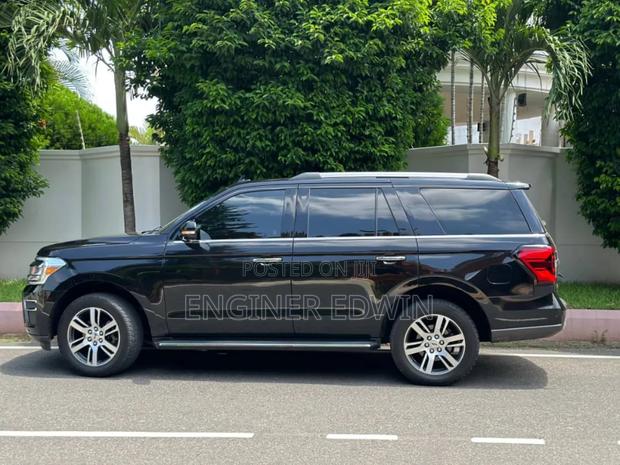 Ford Expedition Max 2022 Black · Photo 6