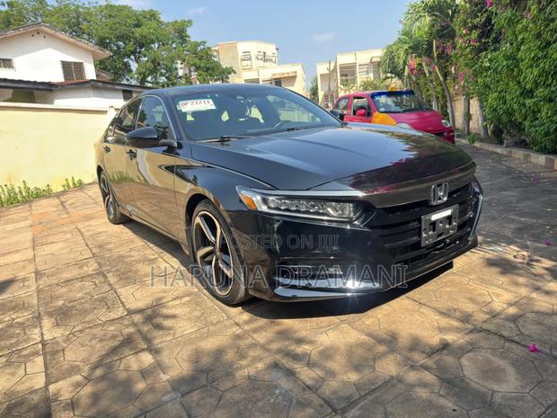 Honda Accord Sport 2018 Black · Photo 5