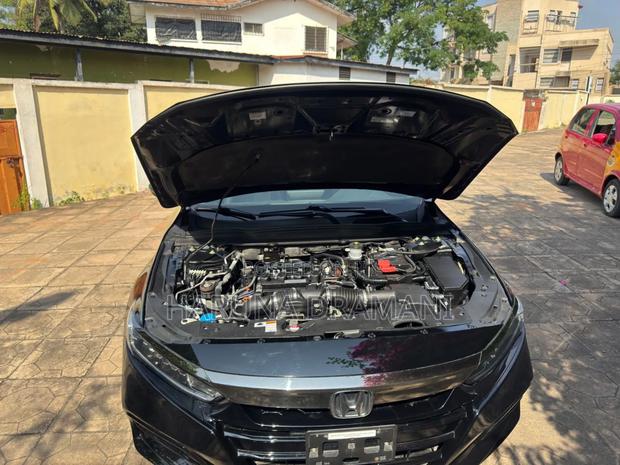 Honda Accord Sport 2018 Black · Photo 7