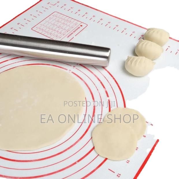 Reusable Food Graded Silicone Kneading Dough Mat 40x60cm · Photo 3