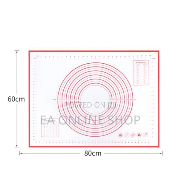 Food Graded Silicone Non Stick Kneading Dough Mat 80x60cm · Photo 1