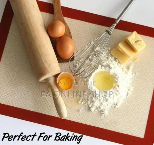 Non Stick Resuable Silicone Food Graded Baking Sheet Mat 40x60cm · Photo 2