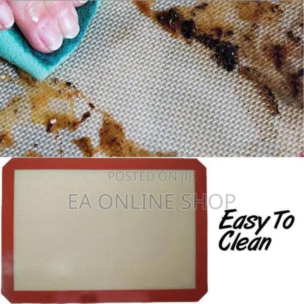 Non Stick Resuable Silicone Food Graded Baking Sheet Mat 40x60cm · Photo 4