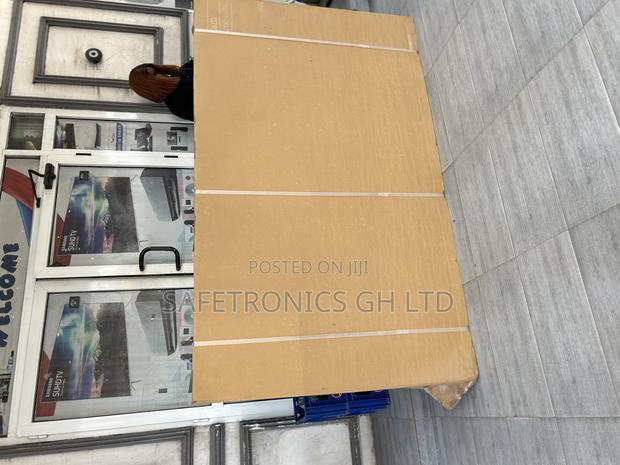Best Quality Samsung Qled 85” Sleek Ultra Q70c Tv · Photo 1