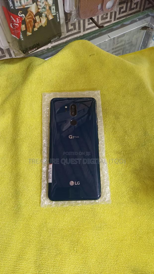 LG G7 ThinQ 64 GB Blue · Photo 3