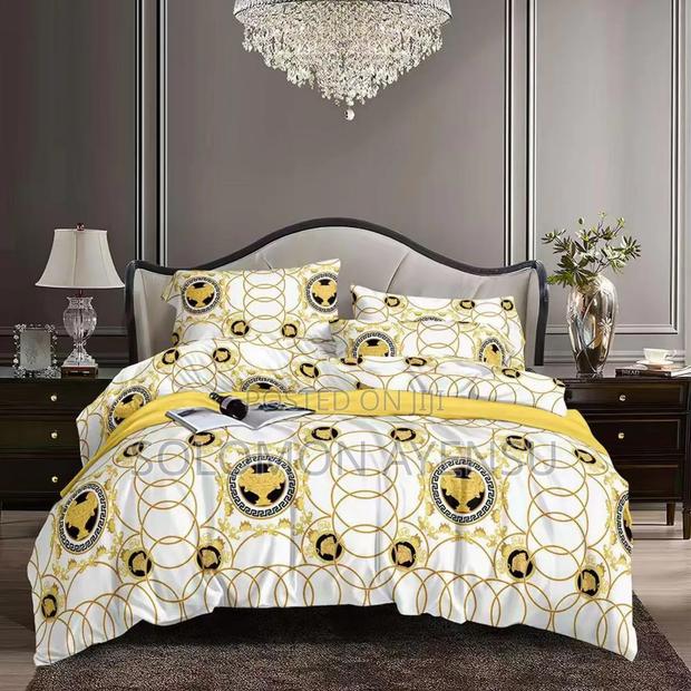 Quality 5 in 1 Bedding Set 2 Bedsheets and 5 Pillow Cases · Photo 3