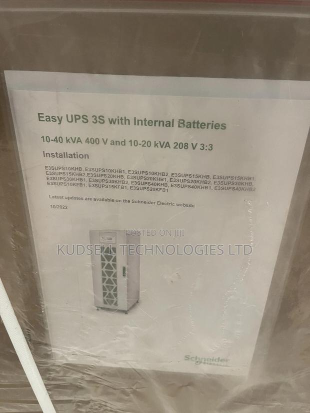 Apc Easy Ups 3s 10kva 400v High Tower · Photo 2
