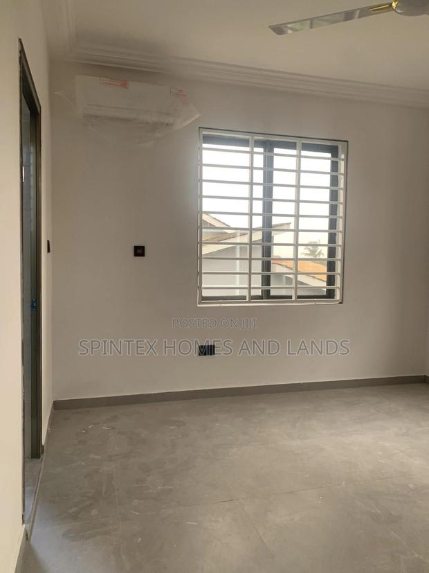 2bdrm Apartment in Zenith Bank, Spintex for rent · Photo 5