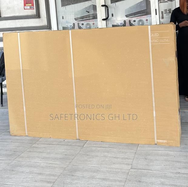 Sealed in Box Led Smart Uhd Sleek Qled (Q70c) 85 Inch Tv · Photo 1