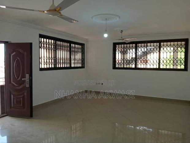 2bdrm Apartment in Spintex, Tema Metropolitan for rent · Photo 3