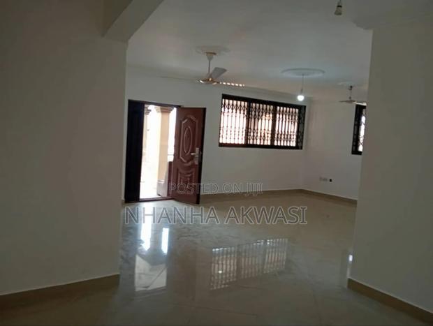 2bdrm Apartment in Spintex, Tema Metropolitan for rent · Photo 4
