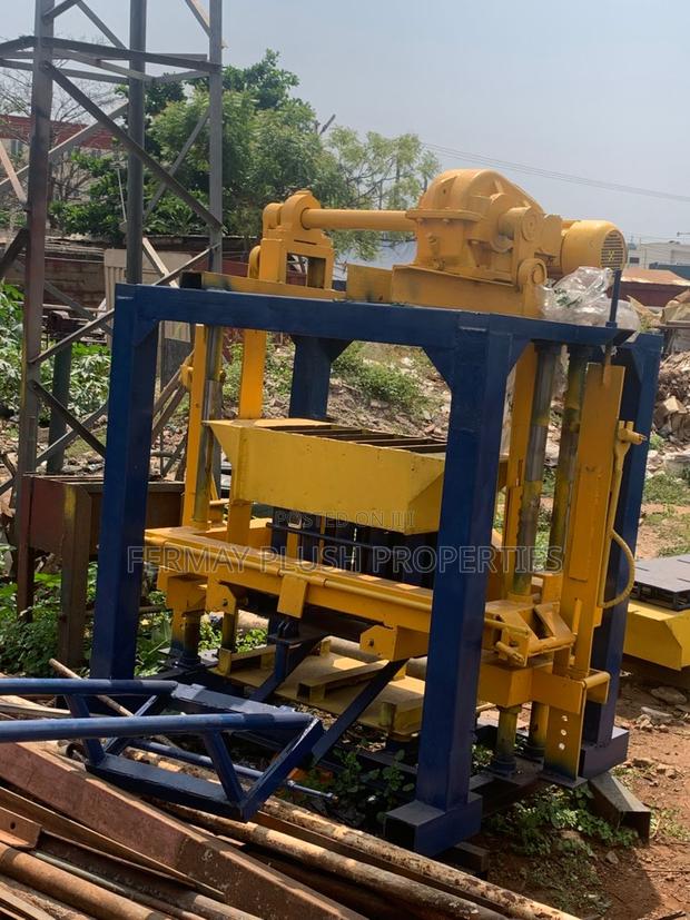 Newly Built Pavement and Solid Blocks Machines for Sale · Photo 3