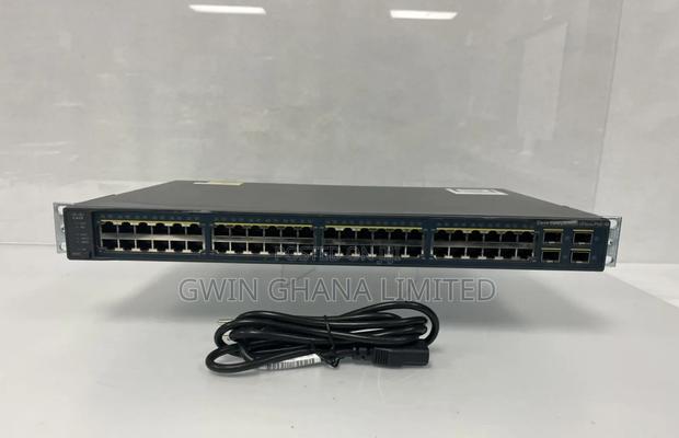 Ws-C3560v2-48ps-S, Catalyst Switch, 48xpoe+, 4 Sfp, Layer 3 Managed · Photo 1