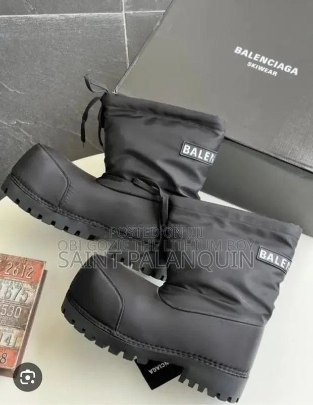 A Pair of Black Balenciaga Alaska Low Boots Featuring Exaggerated · Photo 1