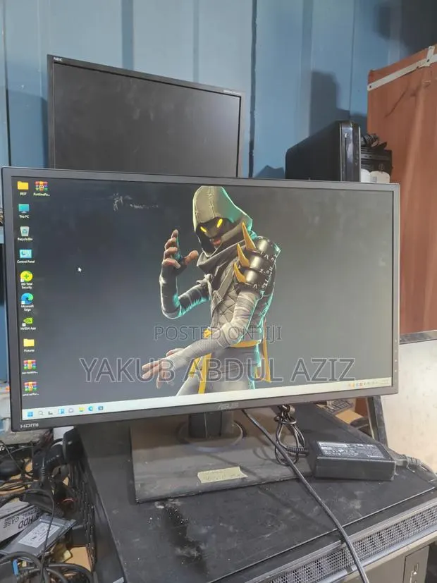 Gaming Monitor 24 Inches IPS 75hz Full HD Resolution · Photo 1