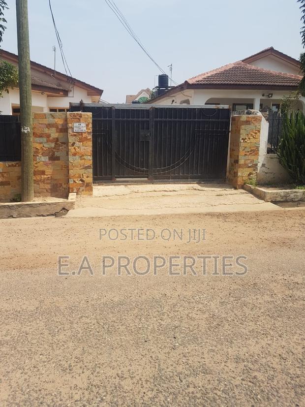4bdrm House in E A Properties, Christian Village for sale · Photo 2