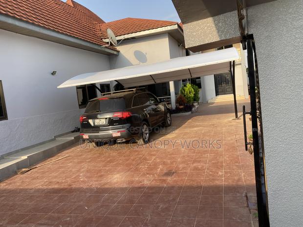 White Car Covering Shades · Photo 7