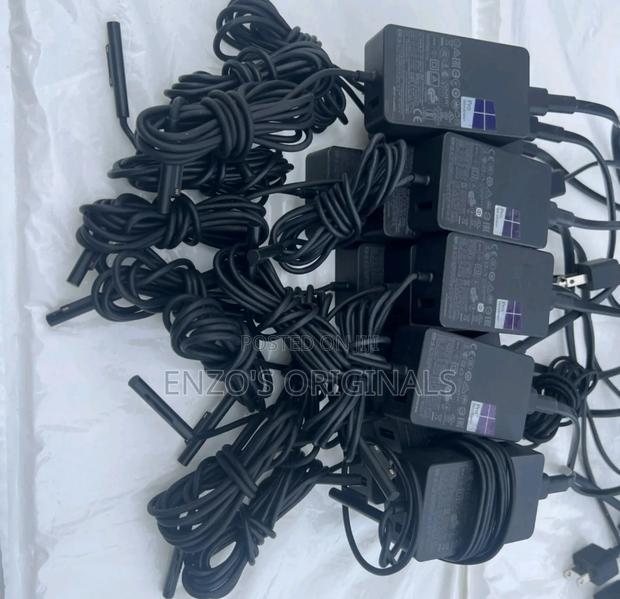 Surface Pro Charger Original Used/Repaired/Refurbished Working · Photo 4